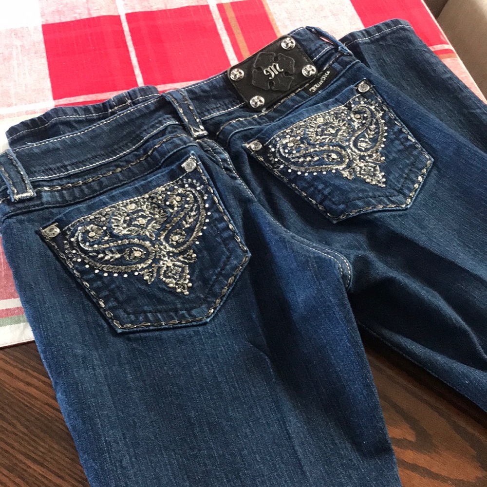 Straight leg miss me jeans.